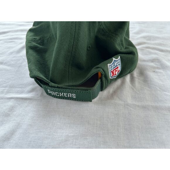 Green Bay Packers Reebok NFL Adjustable Hat, Velcro, Green/Yellow Stripe - Picture 2 of 5